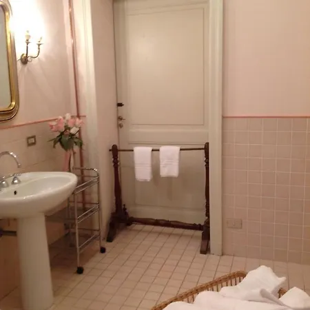 Magnolia Bed and breakfast 3*